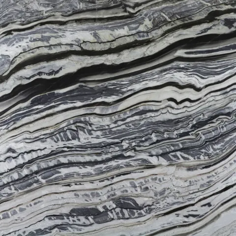 Crystal Stream Silver — элегантный мрамор с серебристо-серой основой и прозрачными кристаллическими прожилками.